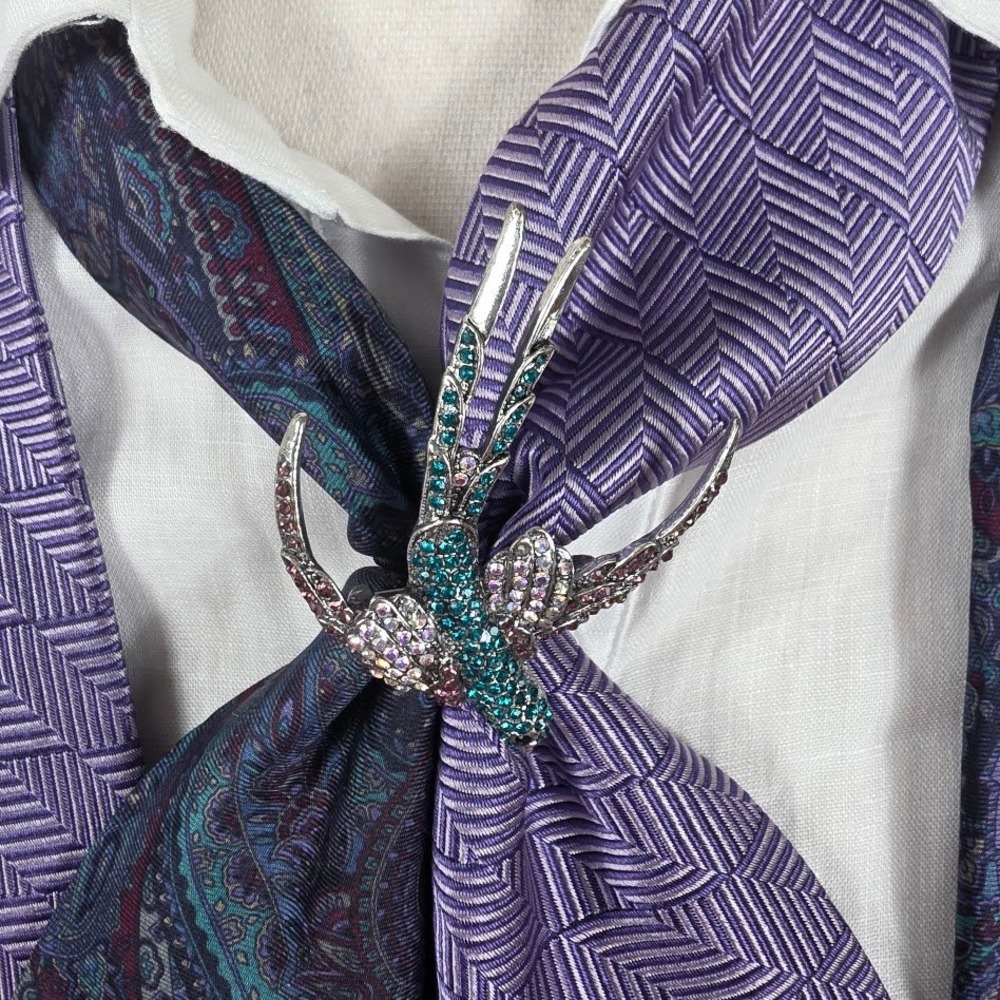 Upcycled Femtie  Swallow Bird Brooch Pin Teal Purple AB Rhinestone Silver Tone‎ - Picture 2 of 6